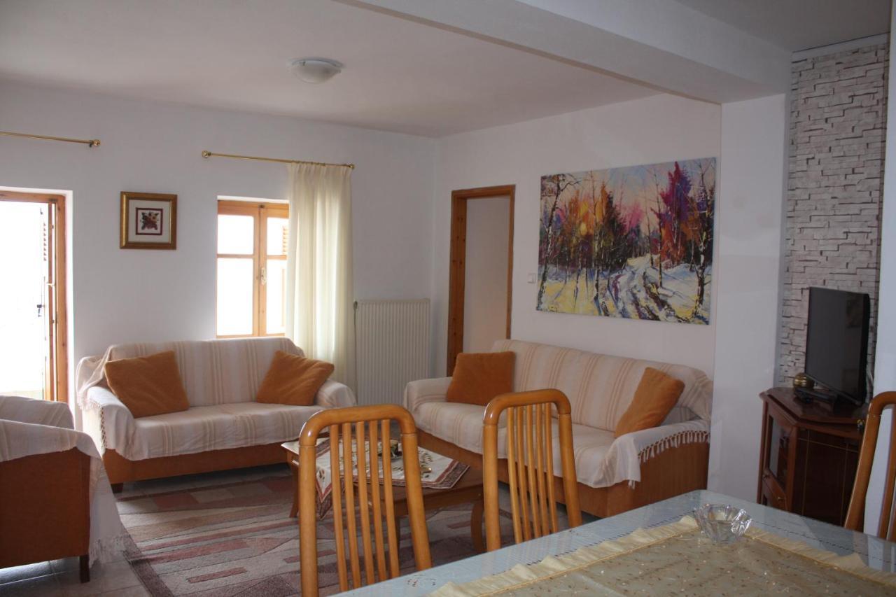 Ξενώνας Ονειροπαγίδα Arachova Extérieur photo